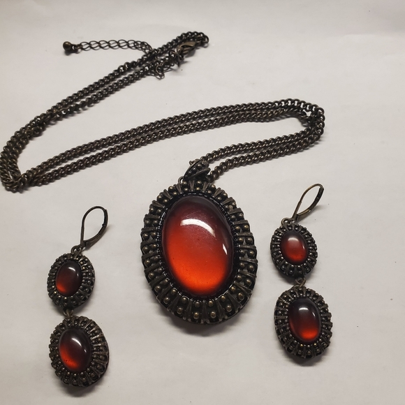 Avon Jewelry - Avon Pendant Necklace & matching Earrings ruby red oval Set. 20 in.